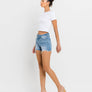 HIGH RISE DISTRESSED CRISS CROSS SHORTS BLUE DENIM / M