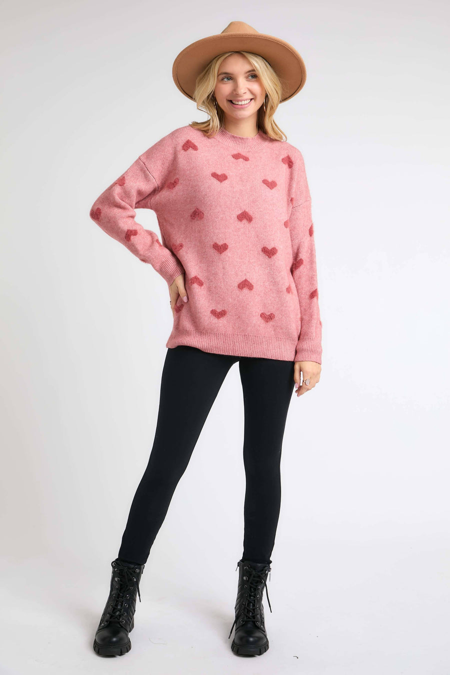 SOFT HEARTS SWEATER TOP