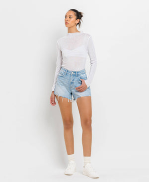 HIGH RISE DISTRESSED HEM A LINE SHORTS T6316: TANA RIVER / M