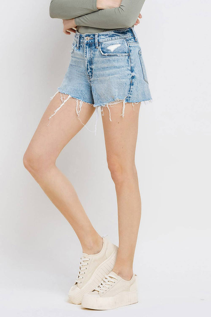 HIGH RISE RAW DISTRESSED HEM  SHORTS T6361: CYNICAL BLUE / L