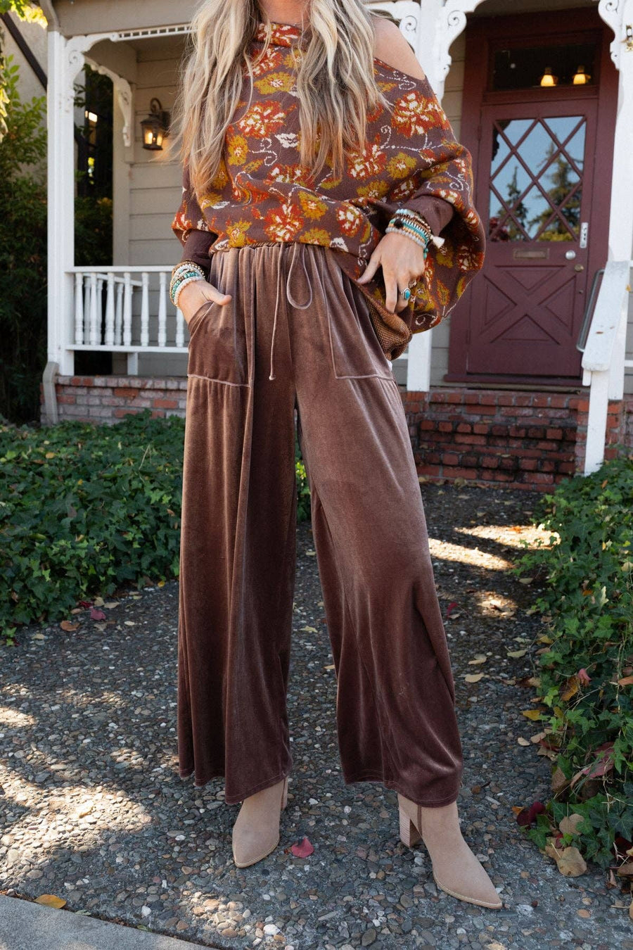 Relaxing Robin Velvet Wide Leg Pant - Coco