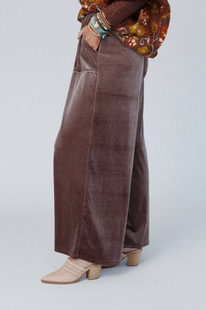 Relaxing Robin Velvet Wide Leg Pant - Coco