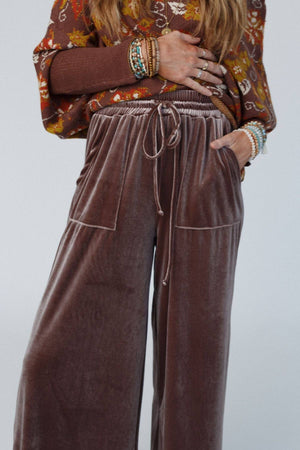 Relaxing Robin Velvet Wide Leg Pant - Coco