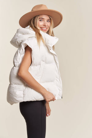 PUFFY HOODIE VEST