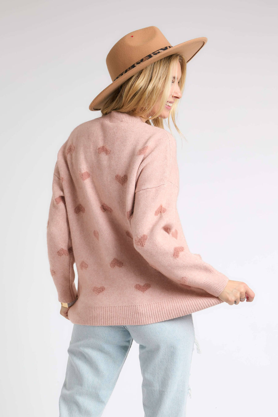 SOFT HEARTS SWEATER TOP