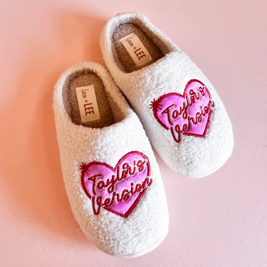 Taylor Swift Themed Plush Slippers - Perfect Gift for Fans